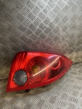 2002 NISSAN PRIMERA HATCH P12 PASENGER SIDE REAR LIGHT