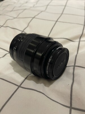 Sigma Zoom 1:4-5.6 f=60-200mm Multi-Coated Objektiv mit Tasche SU974