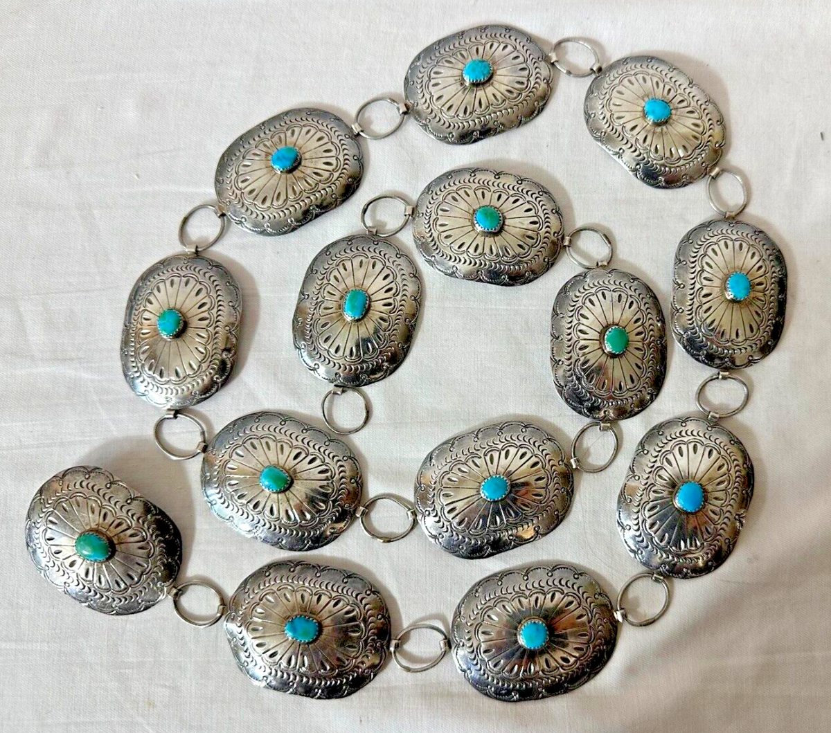 Vintage Darlene C Thomas Navajo Sterling Silver & Turquoise Concho 