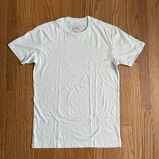 True Classic Premium Quality Crew Neck Tee T Shirt Mens LIGHT BLUE SMALL