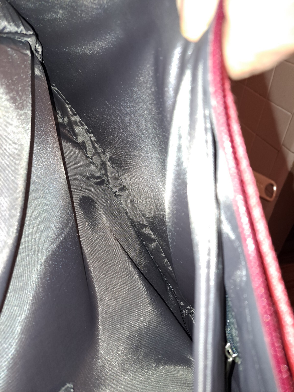 PROTOCOL CENTENNIAL 3.0 DEEP RED 19.5 ' TOTE/ BAG.. "NWT" TOP ZIP