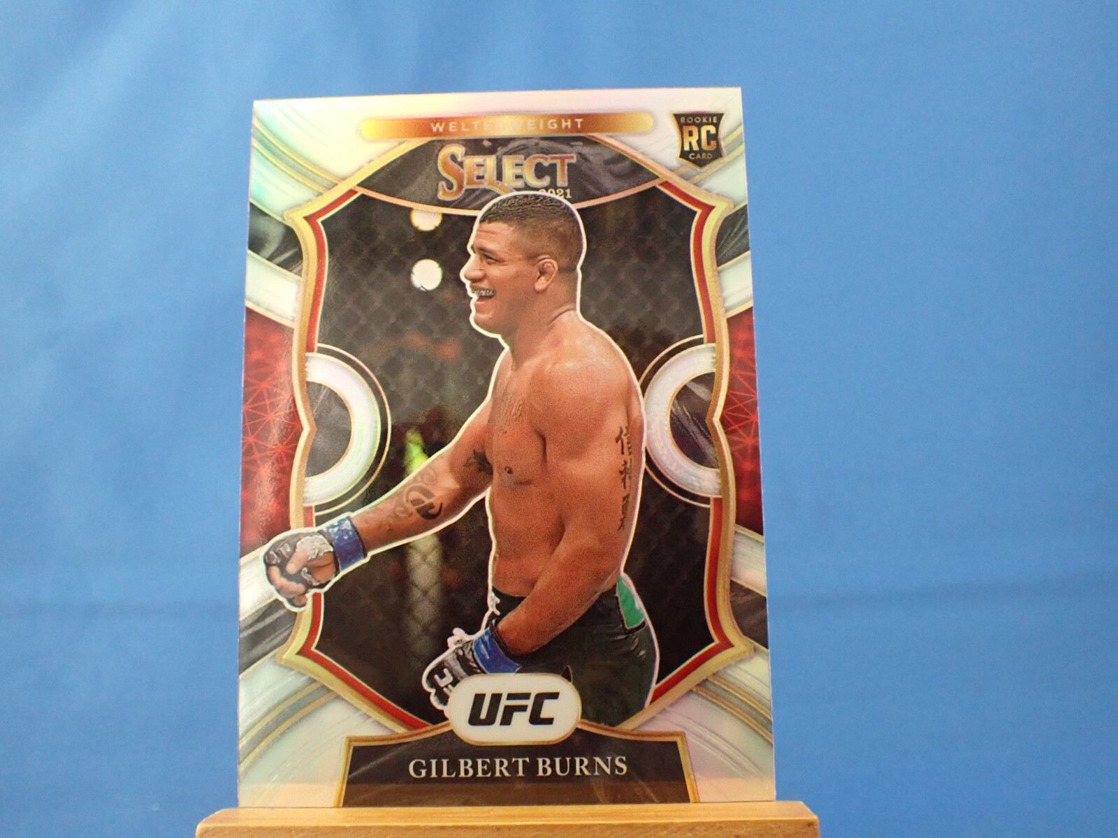Gilbert Burns Select UFC 2021 RC Rookie Concourse Silver Prizm