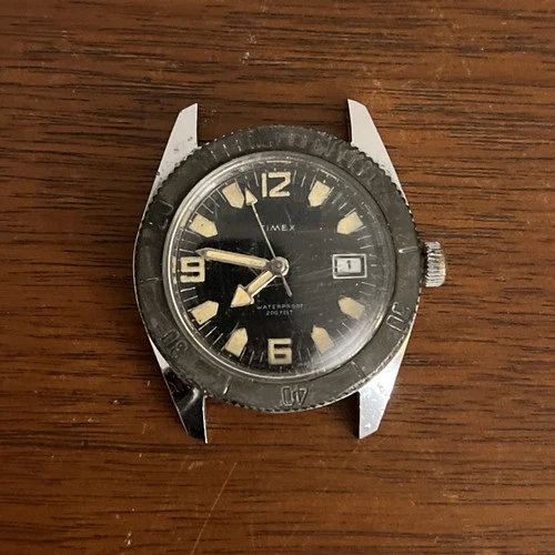 Vintage 1969 TIMEX Men’s 200 Ft 36mm Mechanical Skin Diver Watch FOR REPAIR