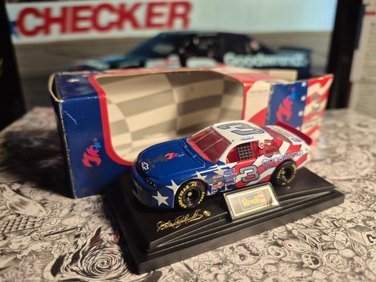 Figurine 1/18 Dale Earnhardt NASCAR - Résine, Non Peinte, Greenlight / Action / Revell