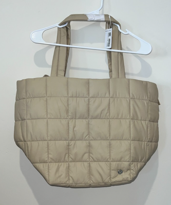 NEW Australia Lululemon Quilted Grid 26L Large Tote Bag TRENCH