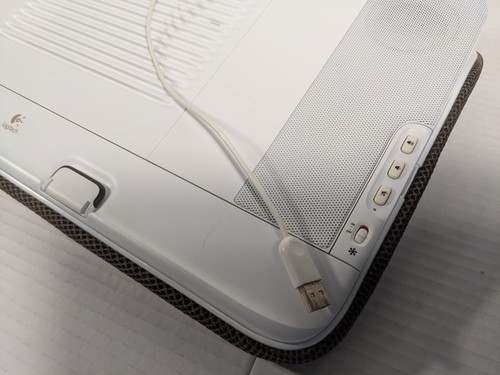 Logitech Speaker Lapdesk N700, White & Brown, Tested + Working Speakers & Fan! - 第 3/7 張圖片