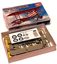Airplane Model Kit Sopwith Camel WW I Open Box Unbuilt 1/72 Military #1674