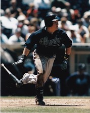 NATE MCLOUTH  ATLANTA BRAVES   ACTION SIGNED 8x10