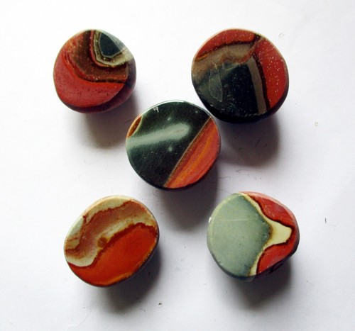 Polychrome Jasper Dragon egg Stunning patterns Madagascar - 第 1/3 張圖片