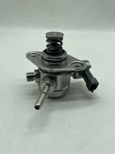 High Pressure Fuel Pump Compatible with Hyundai Santa 35320-2G740 35320-2G720