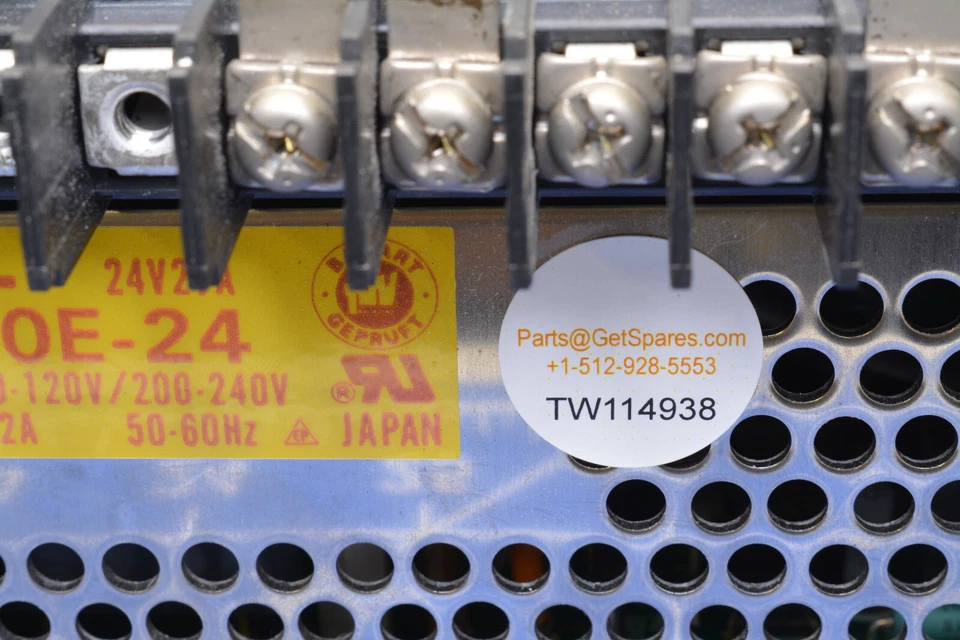 P600E-24 / FUENTE DE ALIMENTACIÓN, 24V 27A, EN AC100-120V 200-240V, 11.6A-6.2A / COSEL Foto 2 de 4