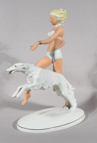 Schaubach Kunst Woman With Dog 10" Tall - Long 9 3/4" - Picture 4 of 11