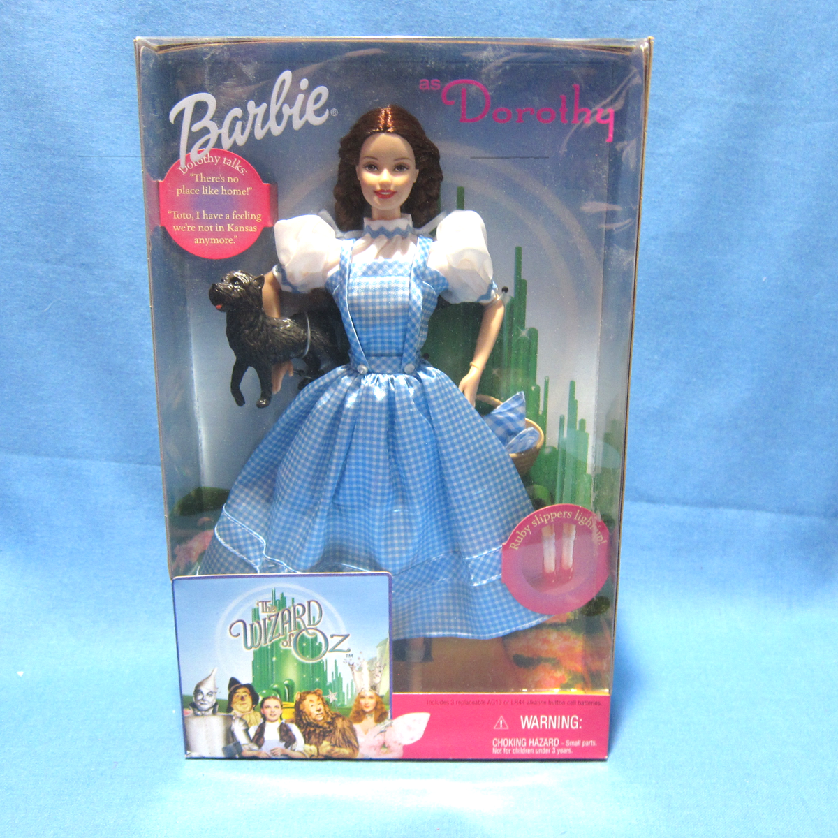 Barbie as Dorothy Wizard of Oz 1999 MATTEL 25812 Talking, Light-Up Ruby  Slippers