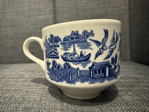 Antique Churchill Blue and White Tea Coffee Cups | Made in England | 5 available - Picture 20 of 22