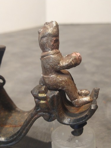 Vintage 2" Sitting Cast Iron Coachman Carriage Driver ONLY - Picture 3 of 8