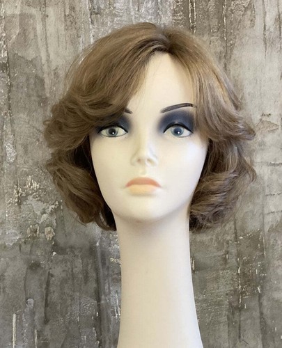100% European Virgin Human Hair 8" Blonde with Highlights Lace Front Wigs - Picture 2 of 11