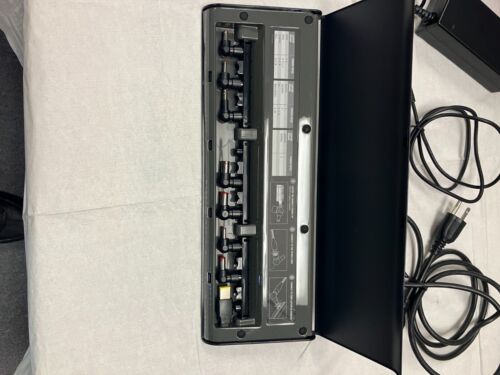 Targus Universal 3.0 DV2K Docking Station Model ACP77USZ-64 With POWER Cable - Picture 3 of 14