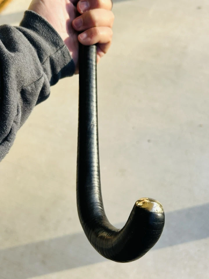 Bastón de autodefensa de metal envuelto en cuero antiguo del siglo XIX. Muy buen estado. Foto 3 de 4