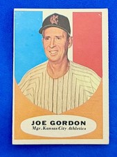 1961 Topps - Joe Gordon #224**Free Shipping***A
