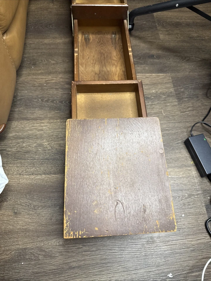 Caja de costura de madera plegable estilo acordeón vintage de 3 niveles o posible joyero Foto 3 de 4