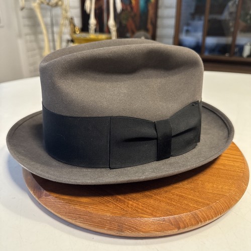 Vintage, Dusty Gray Dobb’s 5th Ave Man's 1960s style Fedora, SZ 7 3/8
