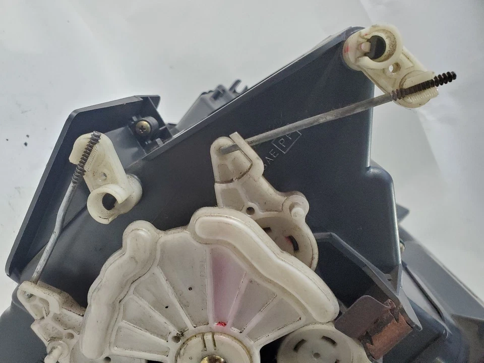 ISUZU 1999 2000 2001 Vehicross OEM AC evaporador carcasa con motor soplador Foto 2 de 4