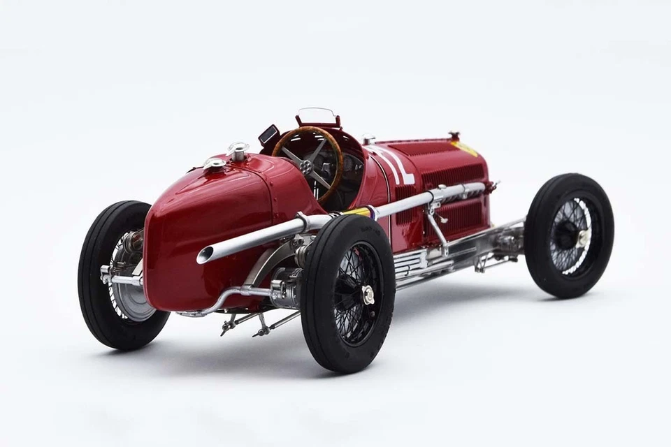CMC Alfa Romeo P3 #12 - Fagioli - Winner GP Italy 1933 1/18. M-226 - Imagen 2 de 4