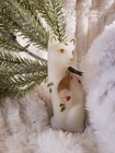 VINTAGE FENTON CAT HAND PAINTED  FIGURINE CHRISTMAS, TWINING BERRIES