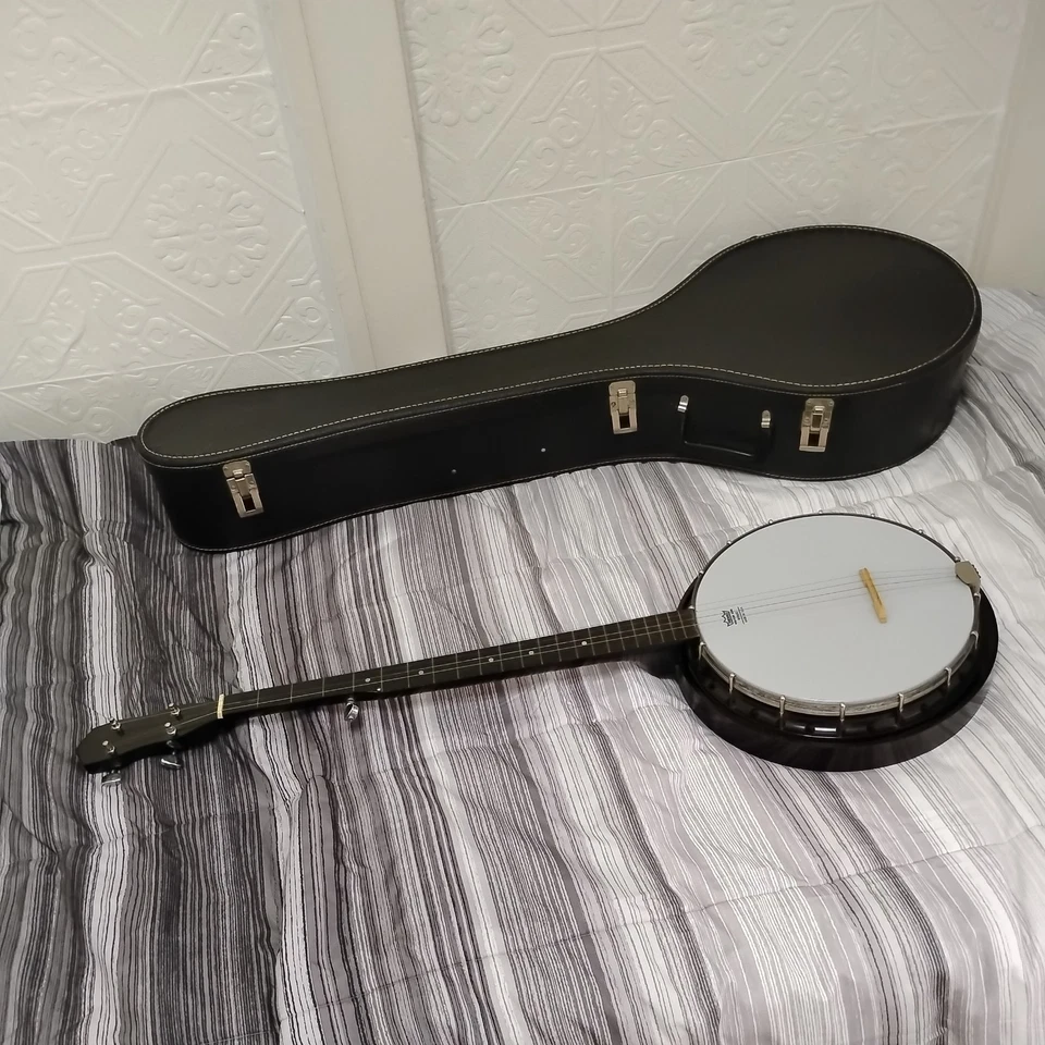 Vintage 1970's Remo Head Weather King Acoustic 4 String Banjo with Hard Case - Image 2 of 4