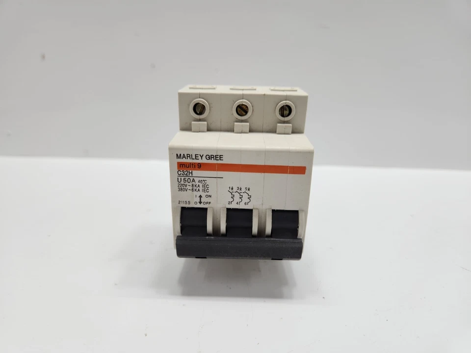INTERRUPTOR DE CIRCUITO MINIATURA MARLEY MULTI9 C32H U50A Foto 2 de 4