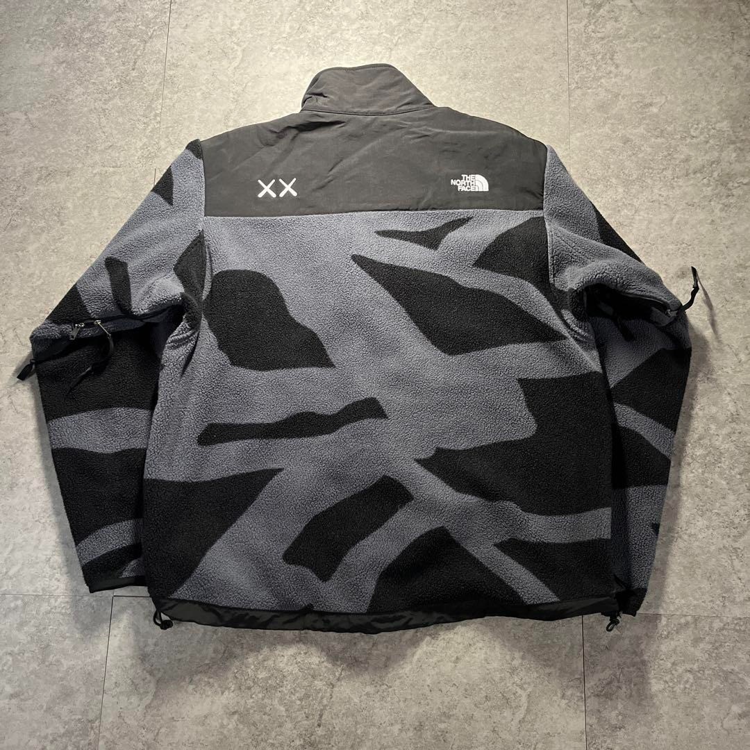 The North Face x KAWS Collaboration Fleece Jacket Size L | eBay