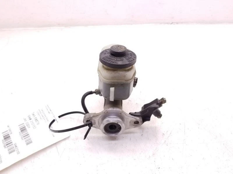 95-00 丰田 CAMRY 2.2L FWD Brake Master CYLINDER ASSEMBLY  — 第 2/4 张图片