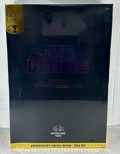 McFarlane Gold Label BLUE BEETLE Black & White Accent Edition. COA LE 3000 NEW