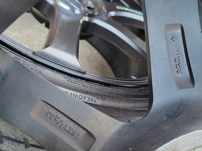 JDM WORK EMOTION XT7 Wheels & Tires 5x114.3 18x7.5 +42 Offset TSX