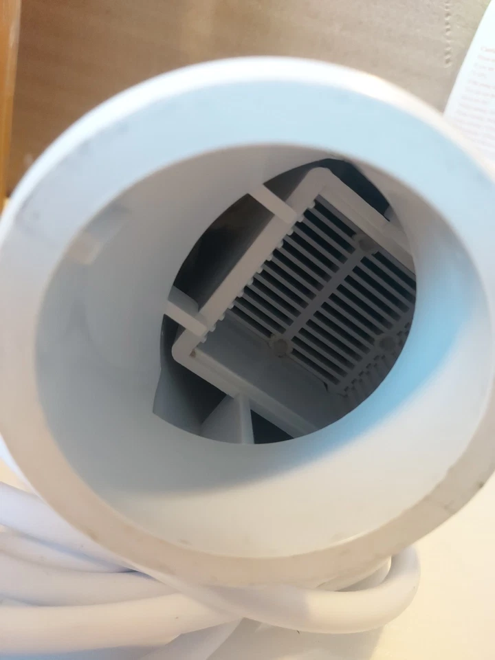 T-CELL 15 YUTMATIN Salt Chlorinator Turbulent Flo- Chamber 40,000 gallon - Image 3 of 4