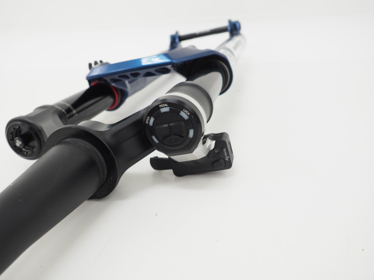 RockShox SID SL Ultimate Flight Attendant Race Day 3-Pos 29" 110mm Blue MTB Fork