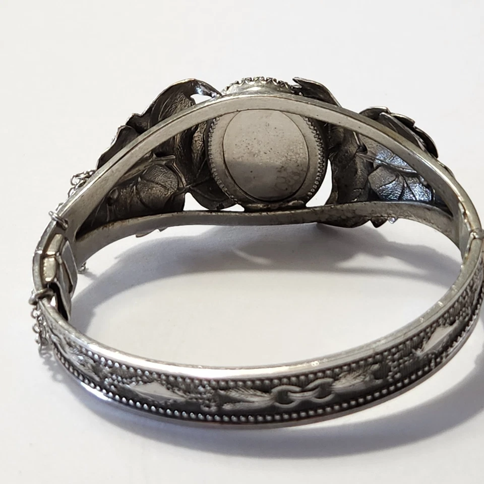 Pulsera con bisagras vintage Whiting & Davis tono plata diseño hoja piedra hematita Foto 4 de 4
