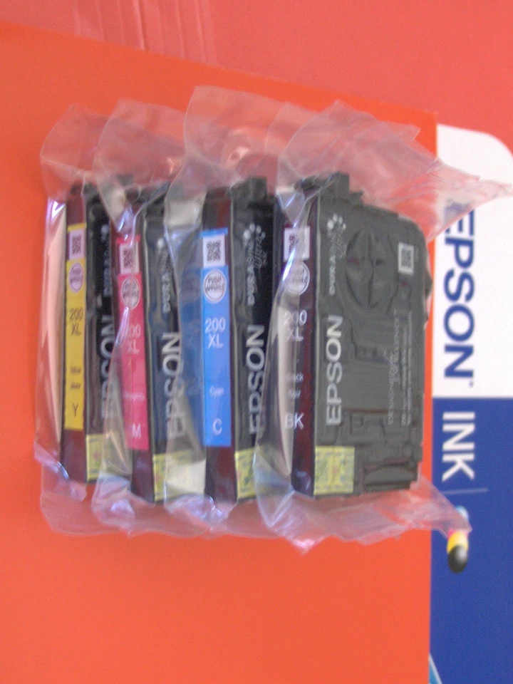 Juego de tintas originales Epson 200 200XL 2020 XP200, XP300, XP310, XP400 ALL XLs Foto 3 de 3