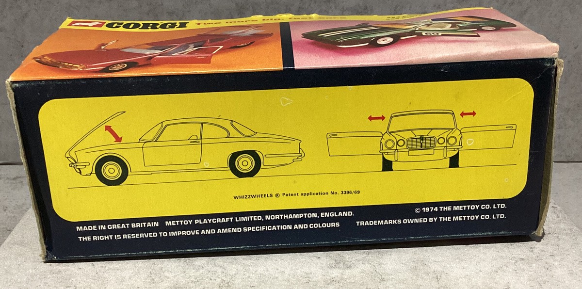 英国製 corgi/コーギー jaguar/ジャガー XJS レーシングカー Vintage Red Corgi Jaguar XJ12C #286 Whizzwheels Great