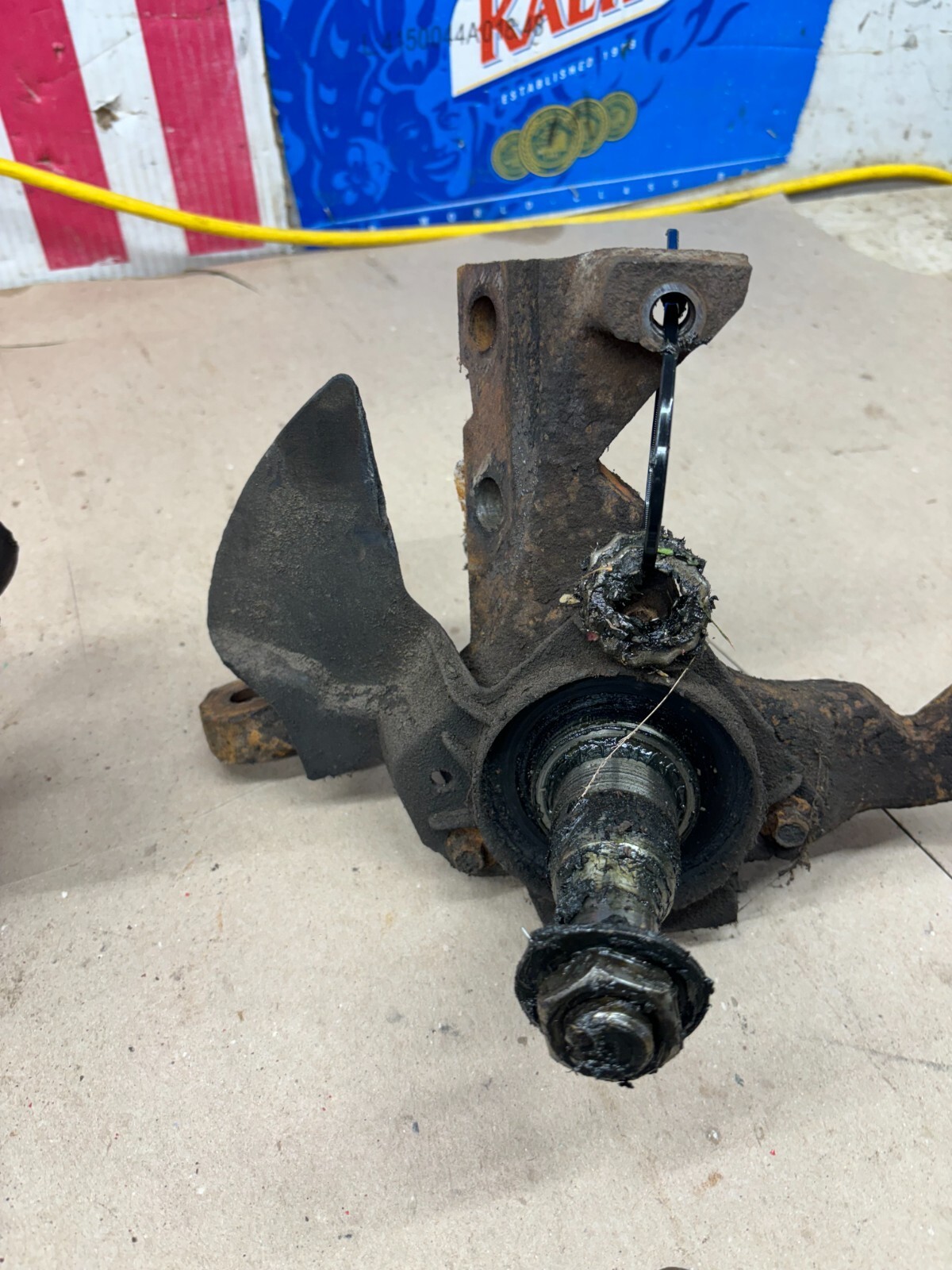 1979 80 81 82 83 84 85 86 FORD MUSTANG CAPRI FRONT DISC BRAKE SPINDLES SPINDLE S