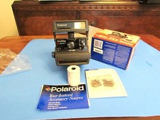 POLAROID 600 ONE STEP CLOSE UP CAMERA