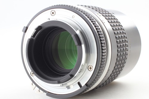 🎦VIDEO👀✨Almost MINT✨ Nikon Ai-s Nikkor 135mm f/2.8 MF Lens From JAPAN - Picture 3 of 9