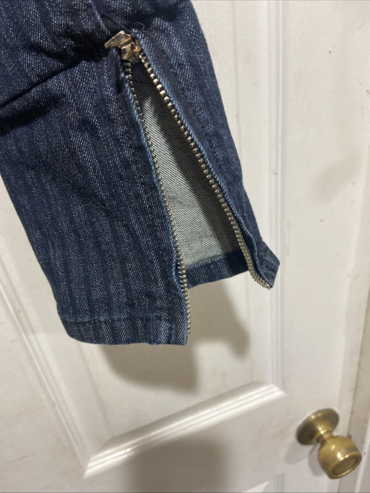 Pantalones de mezclilla BEBE Premium talla 25 trióxido ajustados a rayas (A39) 25x25 puño con cremallera Foto 4 de 4