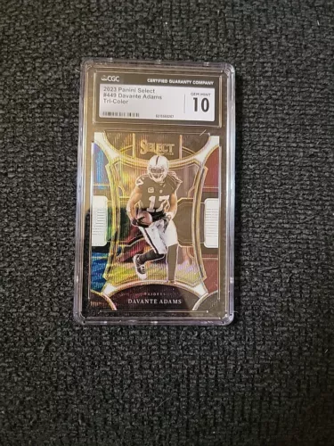 2023 Select Football Davante Adams Tricolor Prizm 25/149 - CGC 10 - GS884