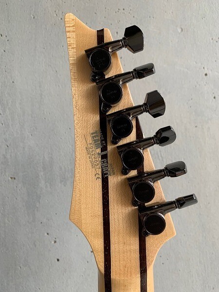 Electric Guitar Ibanez Prestige RGT320Q RBB Made in Japan S Electric Guitar Ibanez Prestige RGT320Q RBB Made in Japan S