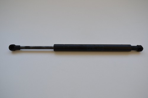 VW Touareg 2.5 R5 TDI 2006 RHD Heckklappe Gasfeder links 7L6845587A 1929334