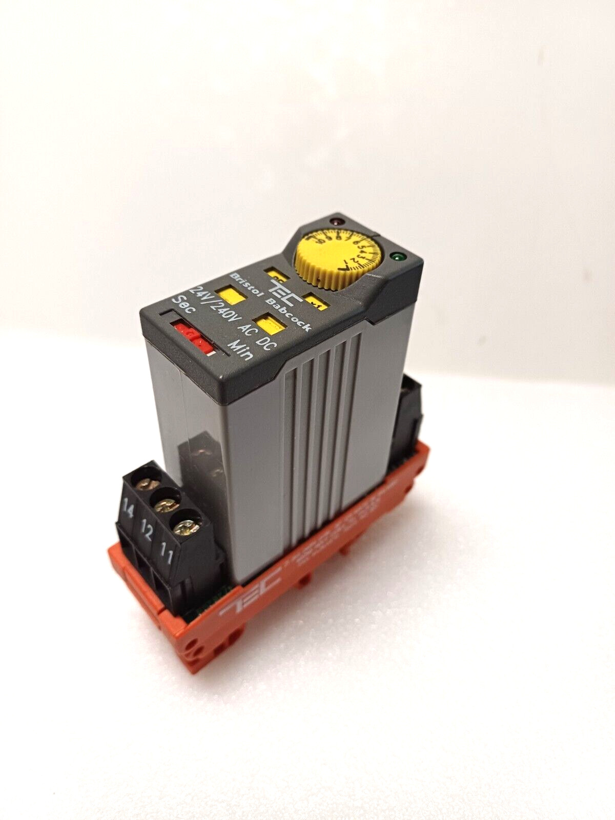 Relais temporisé TEC 19JU pour contrôle précis de temporisation 24V 240V