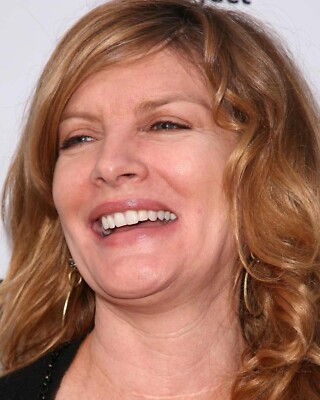 SEXY RENE RUSSO 8x10 PHOTO *