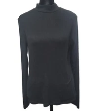 Planet Gold Fitted Long Sleeve Top. Size Large Juniors.  New With Tags $24