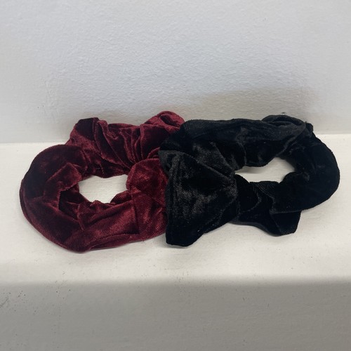 Pack of 6 velvet scrunchies hair ties multicolor women girls - Picture 3 of 5